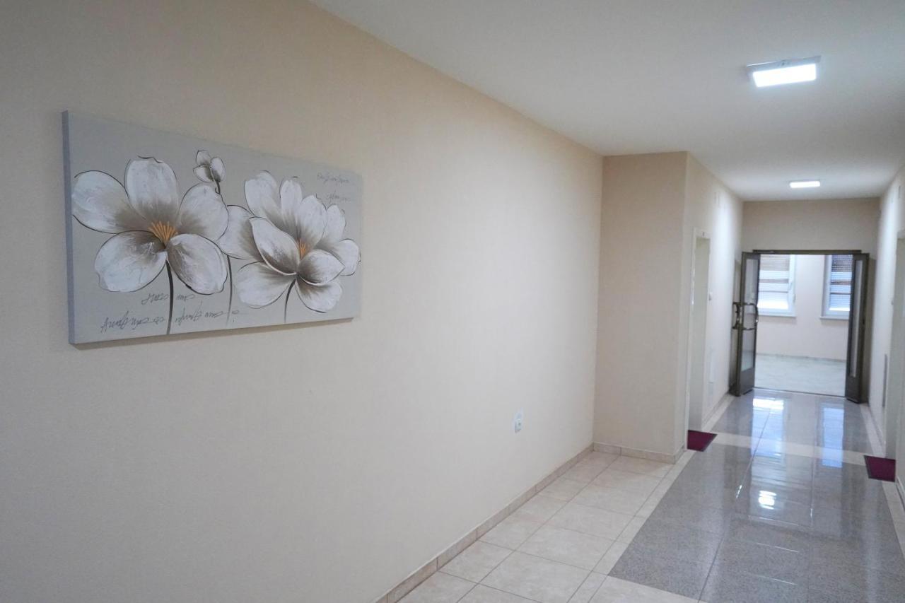 קלדאבו Apartmani Tomic מראה חיצוני תמונה