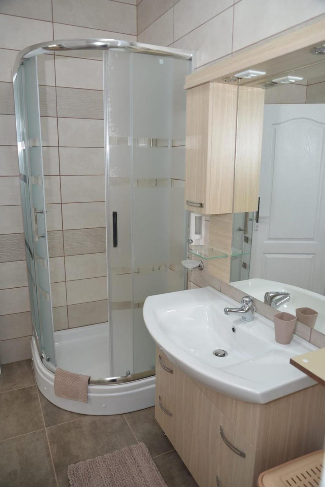 קלדאבו Apartmani Tomic מראה חיצוני תמונה